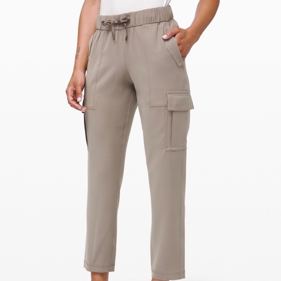 LULULEMON Ready Set Cargo Pant - Picture 5 of 5